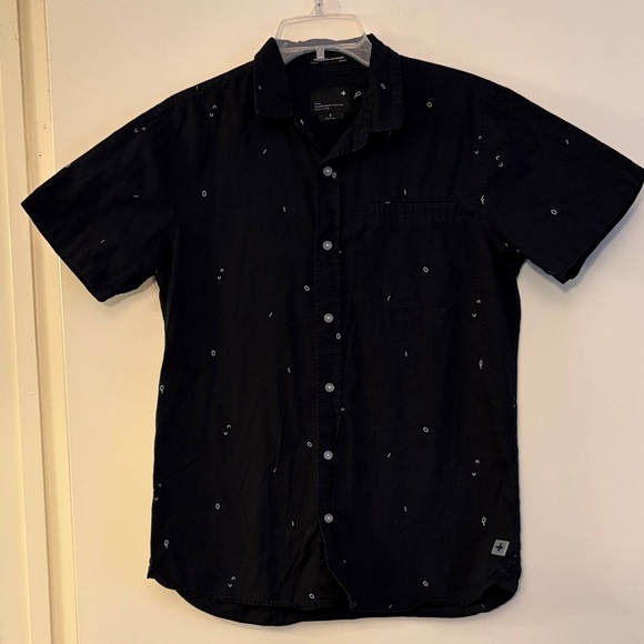 Tavik Other - Tavik Beach Born City Raised Men’s Black Casual Button Down Shirt with letter, S
